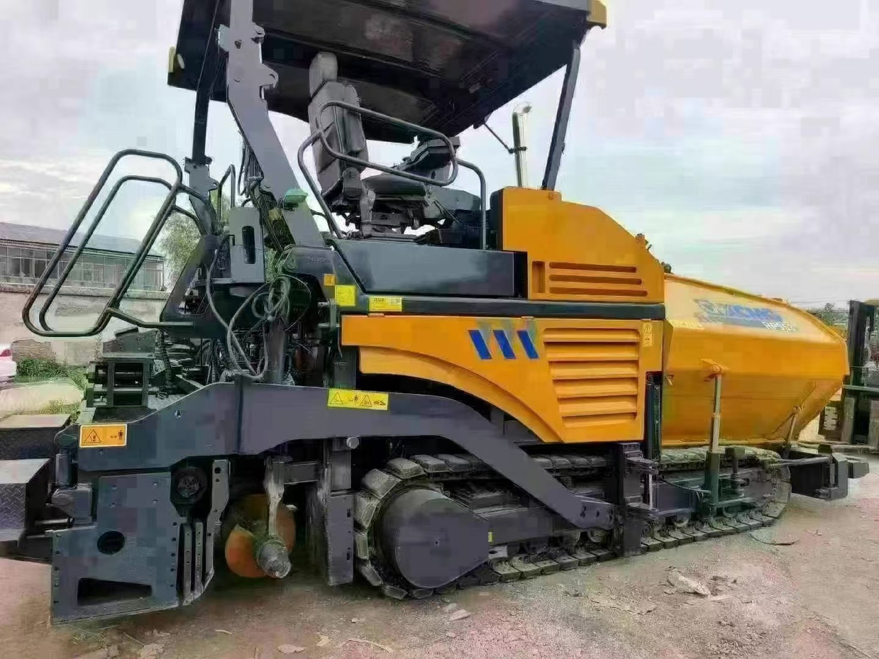 XCMG RP953 - Asphaltfertiger/ Straßenfertiger: das Bild 4 XCMG RP953 - Asphaltfertiger/ Straßenfertiger: das Bild 4