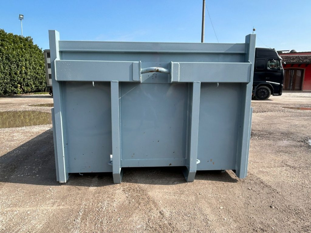 CONTAINER NUOVO A PIANALE CON SPONDE IN TR5 - Abrollcontainer: das Bild 2 CONTAINER NUOVO A PIANALE CON SPONDE IN TR5 - Abrollcontainer: das Bild 2