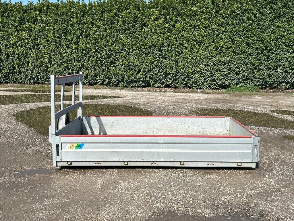 CONTAINER USATO SCARRABILE A PIANALE - Abrollcontainer: das Bild 2 CONTAINER USATO SCARRABILE A PIANALE - Abrollcontainer: das Bild 2