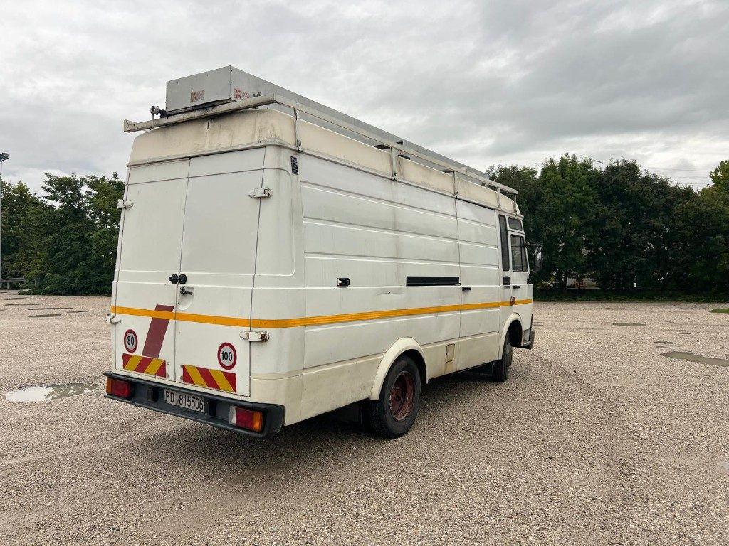 FIAT 60 10 - Kastenwagen: das Bild 4 FIAT 60 10 - Kastenwagen: das Bild 4
