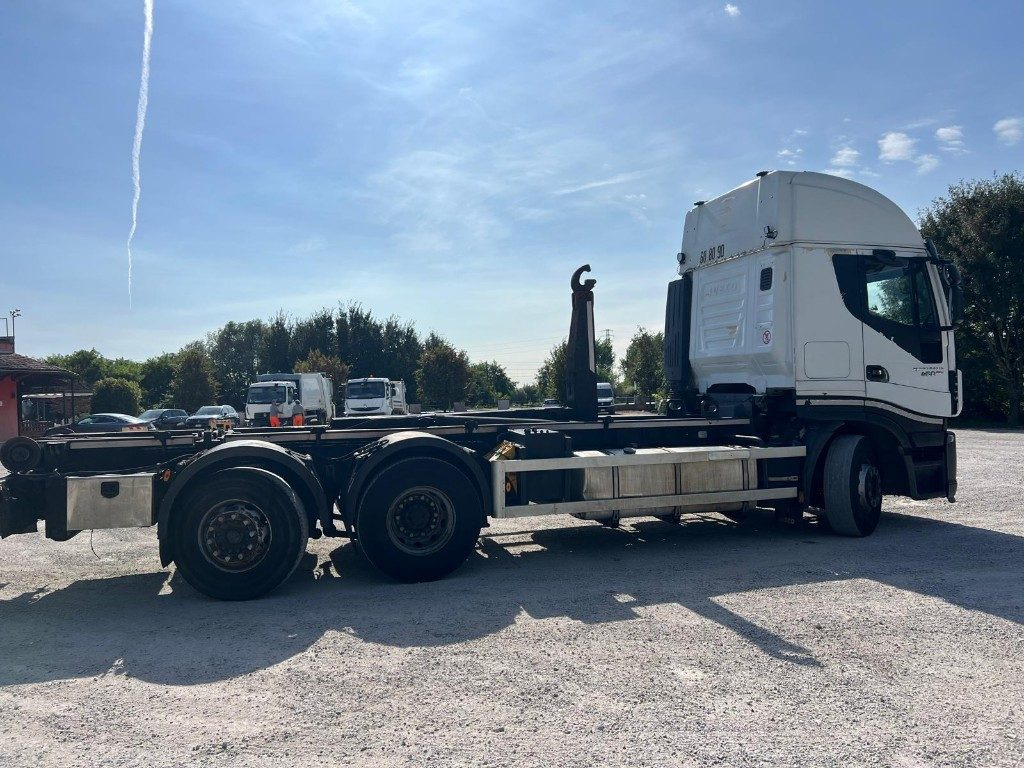 IVECO STRALIS 460 SCARRABILE - Abrollkipper: das Bild 5 IVECO STRALIS 460 SCARRABILE - Abrollkipper: das Bild 5