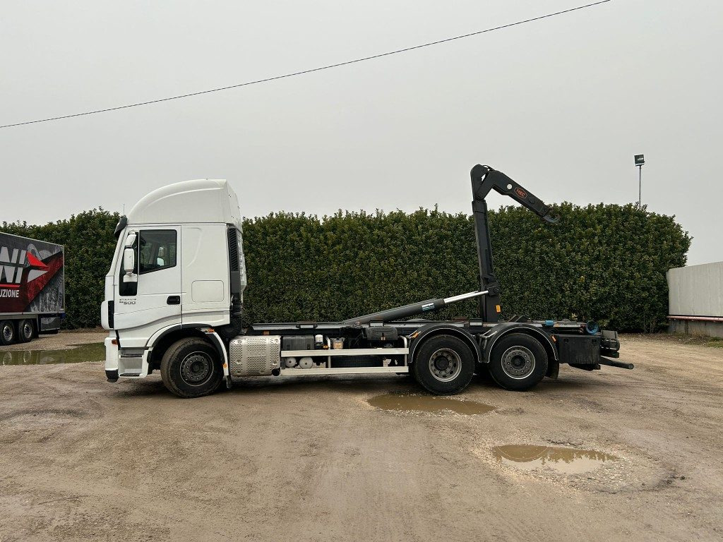 IVECO STRALIS 500 USATO SCARRABILE - Abrollkipper: das Bild 3 IVECO STRALIS 500 USATO SCARRABILE - Abrollkipper: das Bild 3