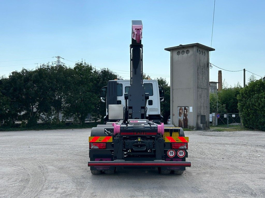 IVECO TRAKKER T-WAY AD380T NUOVO SCARRABILE - Abrollkipper: das Bild 4 IVECO TRAKKER T-WAY AD380T NUOVO SCARRABILE - Abrollkipper: das Bild 4