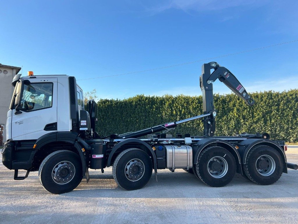IVECO TRAKKER T-WAY AD500 NUOVO SCARRABILE - Abrollkipper: das Bild 5 IVECO TRAKKER T-WAY AD500 NUOVO SCARRABILE - Abrollkipper: das Bild 5