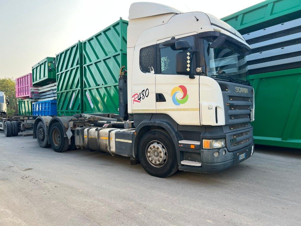 SCANIA R480 USATO SCARRABILE 6X2 - Abrollkipper: das Bild 2 SCANIA R480 USATO SCARRABILE 6X2 - Abrollkipper: das Bild 2