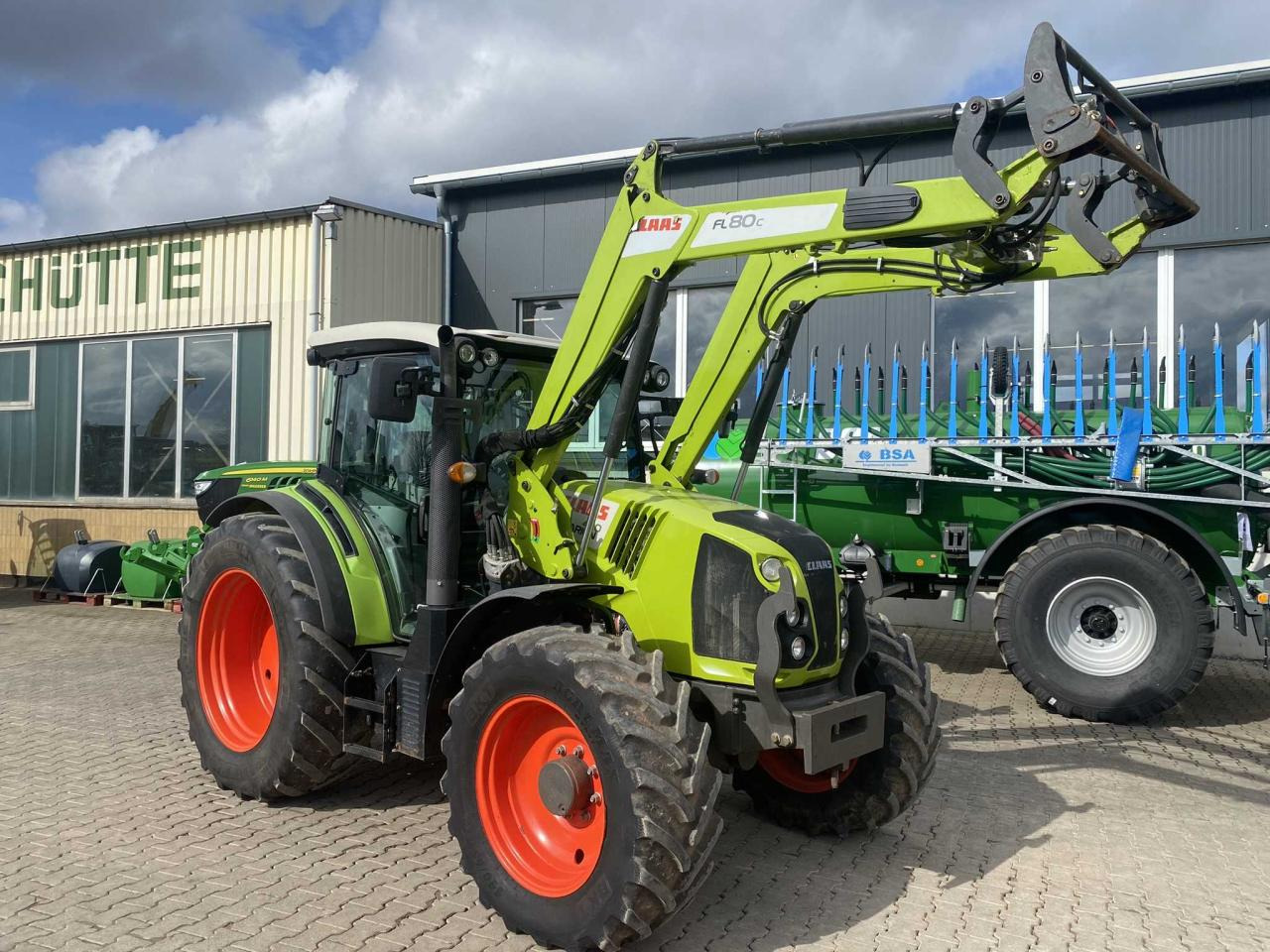CLAAS Arion 420 - Traktor: das Bild 2 CLAAS Arion 420 - Traktor: das Bild 2