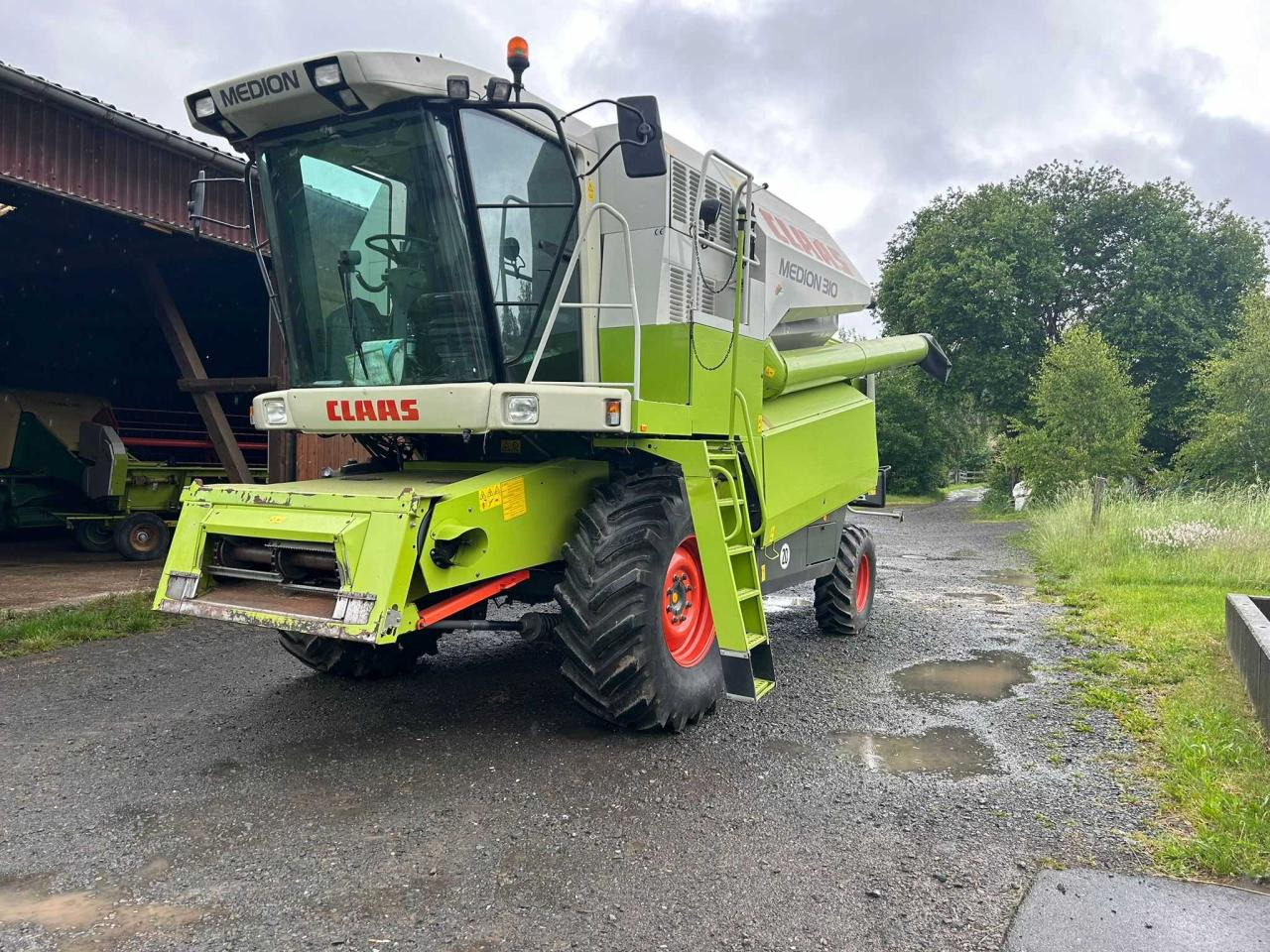 CLAAS Medion 310 - Mähdrescher: das Bild 3 CLAAS Medion 310 - Mähdrescher: das Bild 3