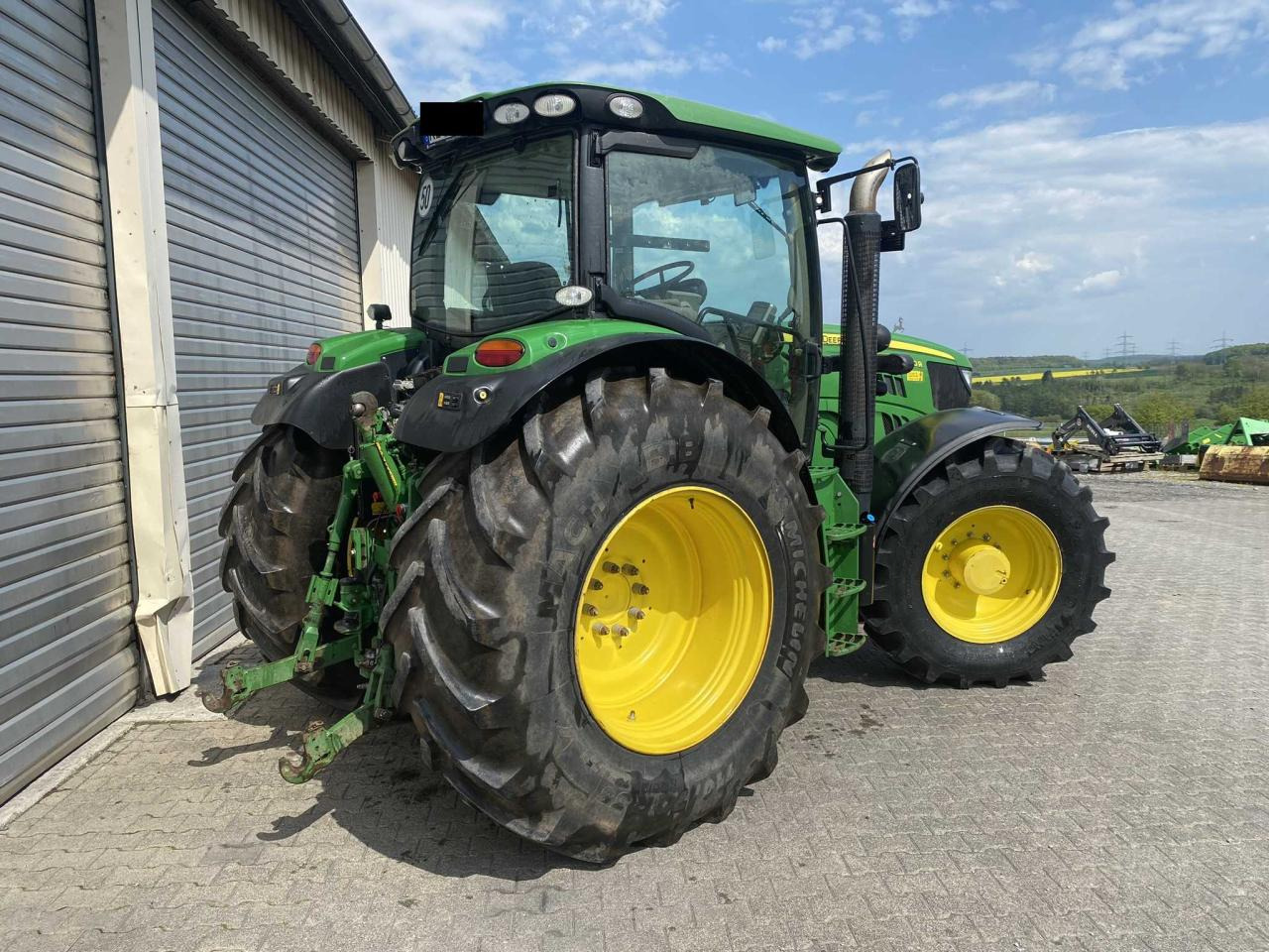 John Deere 6140R - Traktor: das Bild 4 John Deere 6140R - Traktor: das Bild 4