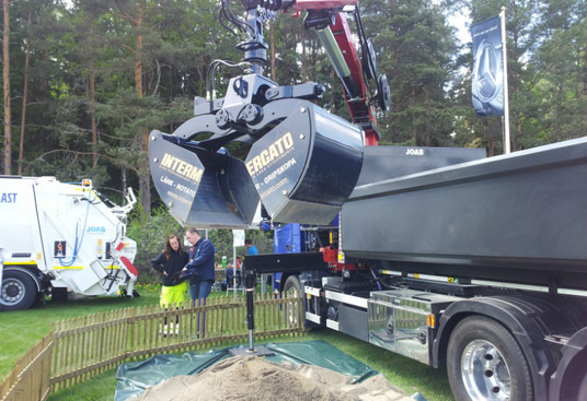 IntermercatoKahmarit - Zweischalengreifer: das Bild 2 IntermercatoKahmarit - Zweischalengreifer: das Bild 2