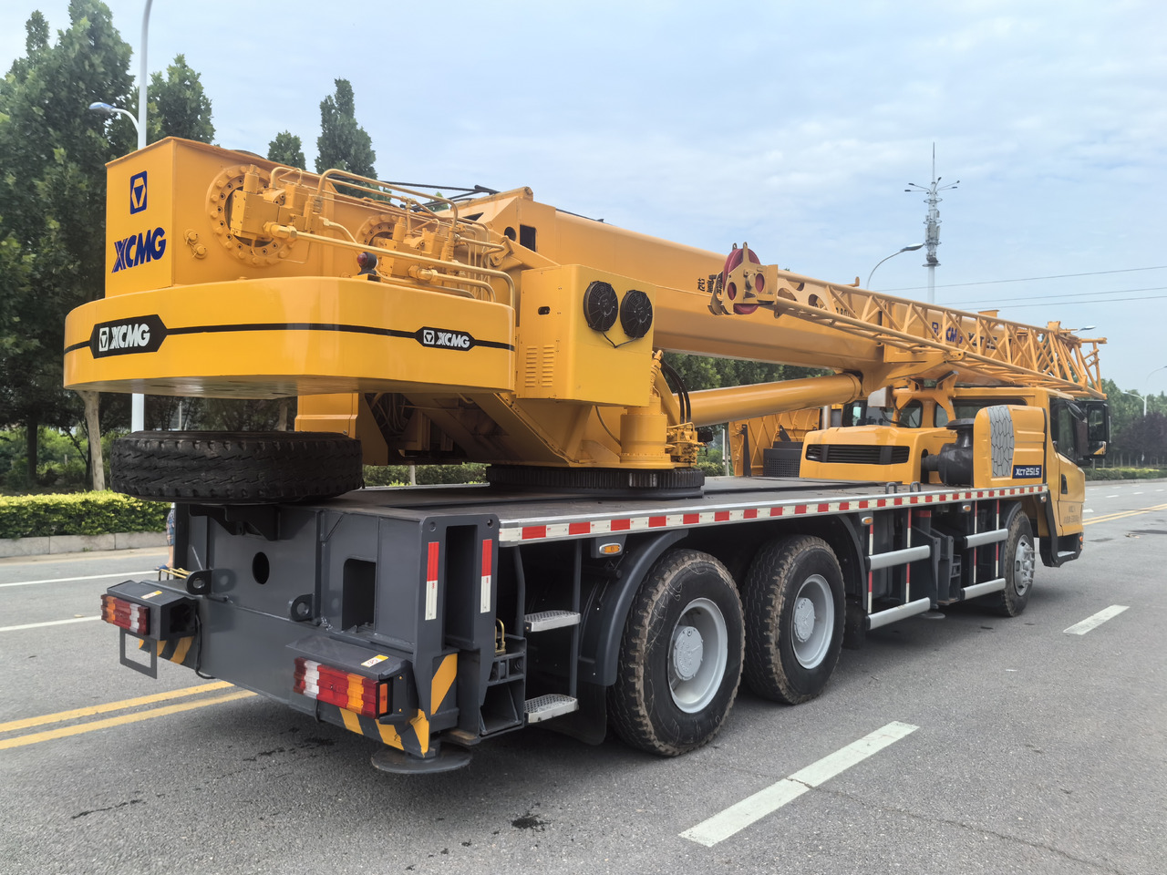 XCMG XCT25L5 QY25K5D QY25K5C QY25K5-I 25ton Used crane - Mobilkran: das Bild 4 XCMG XCT25L5 QY25K5D QY25K5C QY25K5-I 25ton Used crane - Mobilkran: das Bild 4