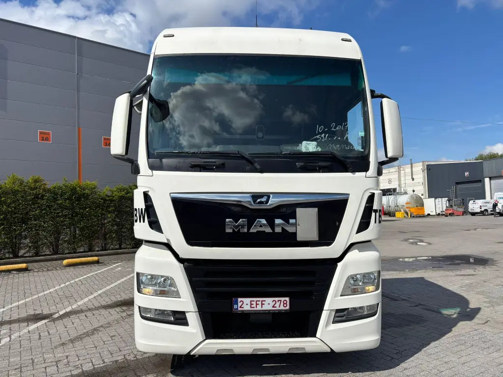 MAN TGX 18.460 XXL - Sattelzugmaschine: das Bild 2 MAN TGX 18.460 XXL - Sattelzugmaschine: das Bild 2