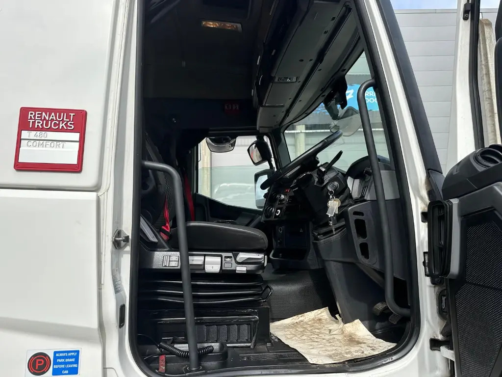 Sattelzugmaschine Renault T 480 (NLF): das Bild 10