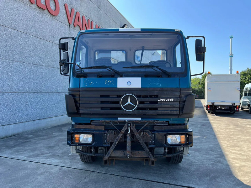 Mercedes-Benz SK 2638 V8 Ex-politie voertuig - Abrollkipper: das Bild 2 Mercedes-Benz SK 2638 V8 Ex-politie voertuig - Abrollkipper: das Bild 2
