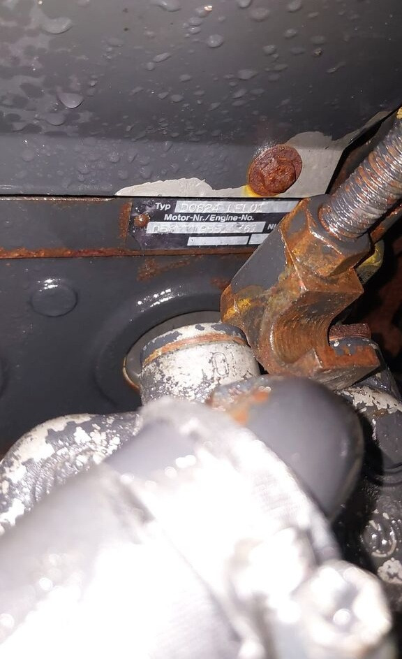 MAN D0824 LFL01 MAN L2000 - Motor für LKW: das Bild 5 MAN D0824 LFL01 MAN L2000 - Motor für LKW: das Bild 5