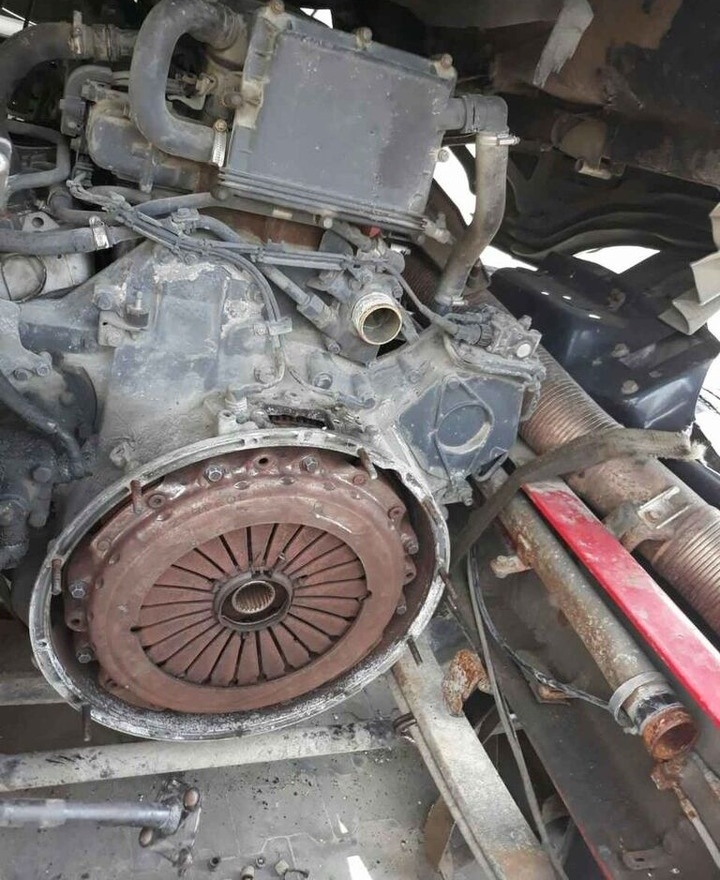Scania DC1108 Scania P340 - Motor für LKW: das Bild 2 Scania DC1108 Scania P340 - Motor für LKW: das Bild 2