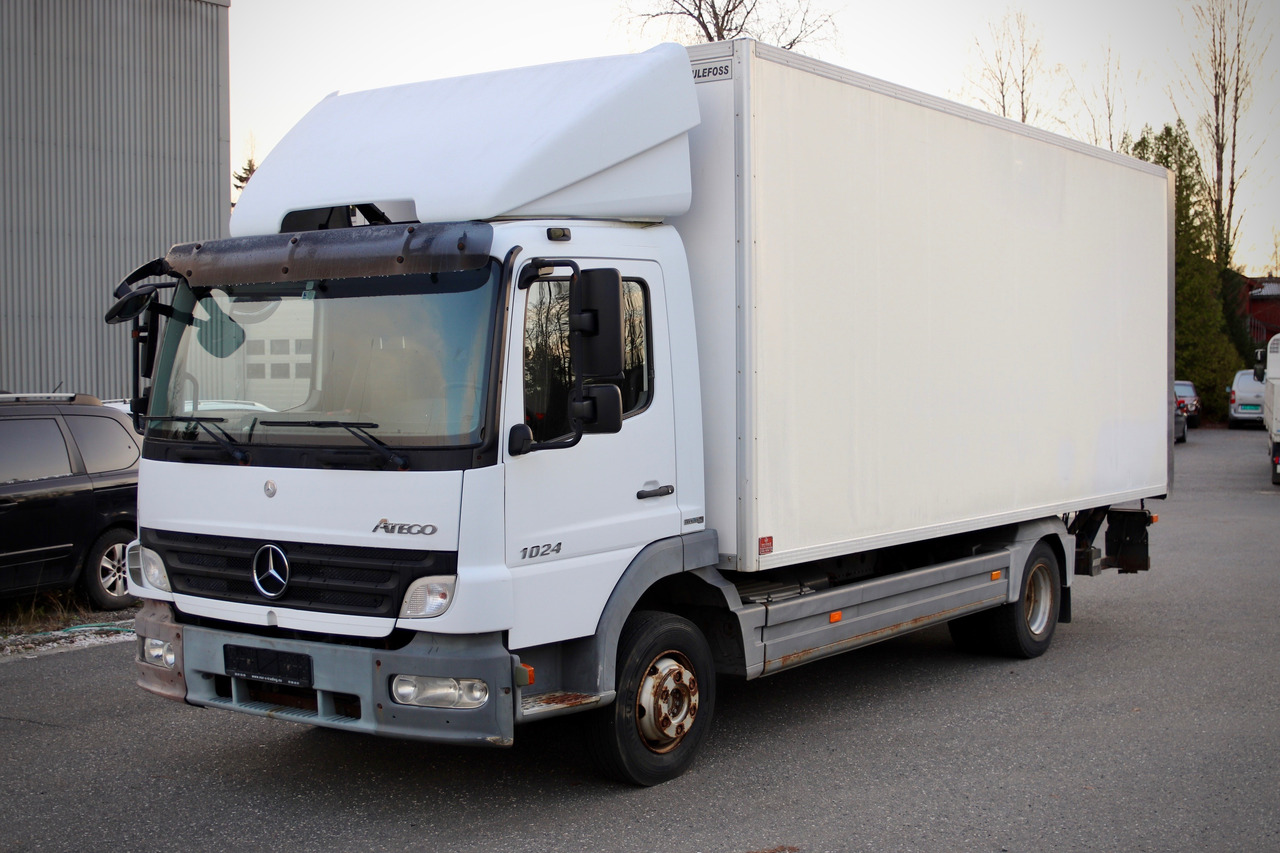 MERCEDES-BENZ Attego - Koffer LKW: das Bild 1 MERCEDES-BENZ Attego - Koffer LKW: das Bild 1