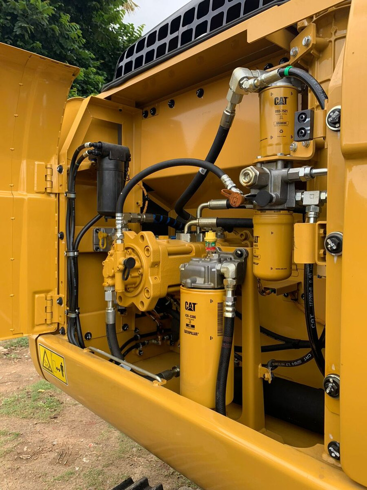 New Caterpillar 323D3 tracked excavator - Kettenbagger: das Bild 3 New Caterpillar 323D3 tracked excavator - Kettenbagger: das Bild 3