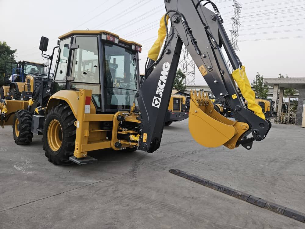 New XCMG XC870HK backhoe loader - Baggerlader: das Bild 2 New XCMG XC870HK backhoe loader - Baggerlader: das Bild 2