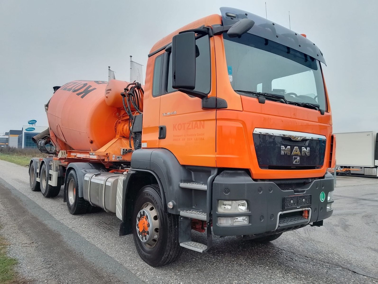 MAN TGS 440 - Fahrmischer: das Bild 2 MAN TGS 440 - Fahrmischer: das Bild 2
