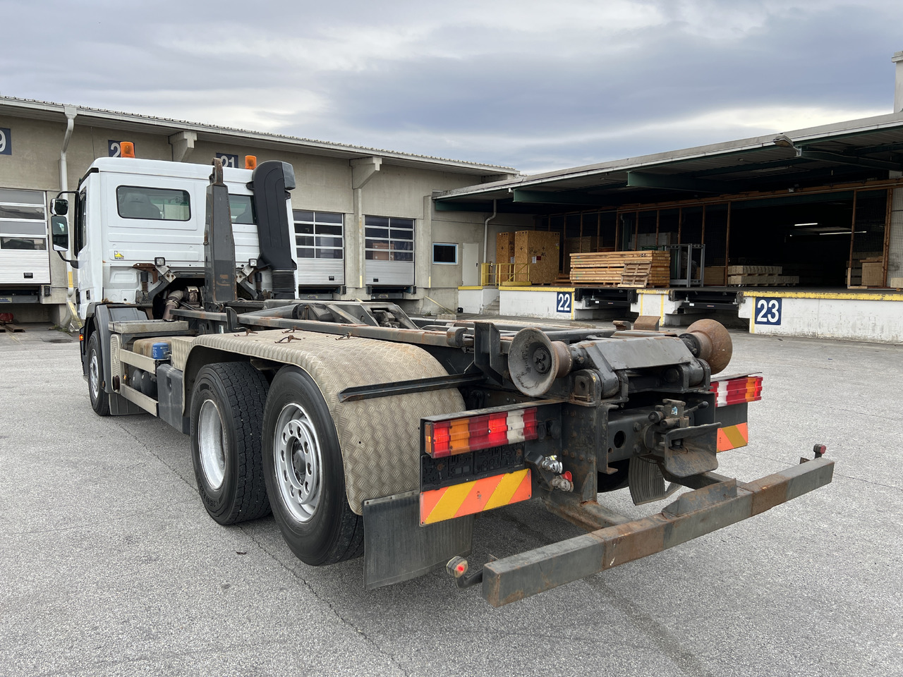 MERCEDES-BENZ Actros 25 41 | Retarder | Kupplung | Differenzial | Liftachse - Abrollkipper: das Bild 3 MERCEDES-BENZ Actros 25 41 | Retarder | Kupplung | Differenzial | Liftachse - Abrollkipper: das Bild 3