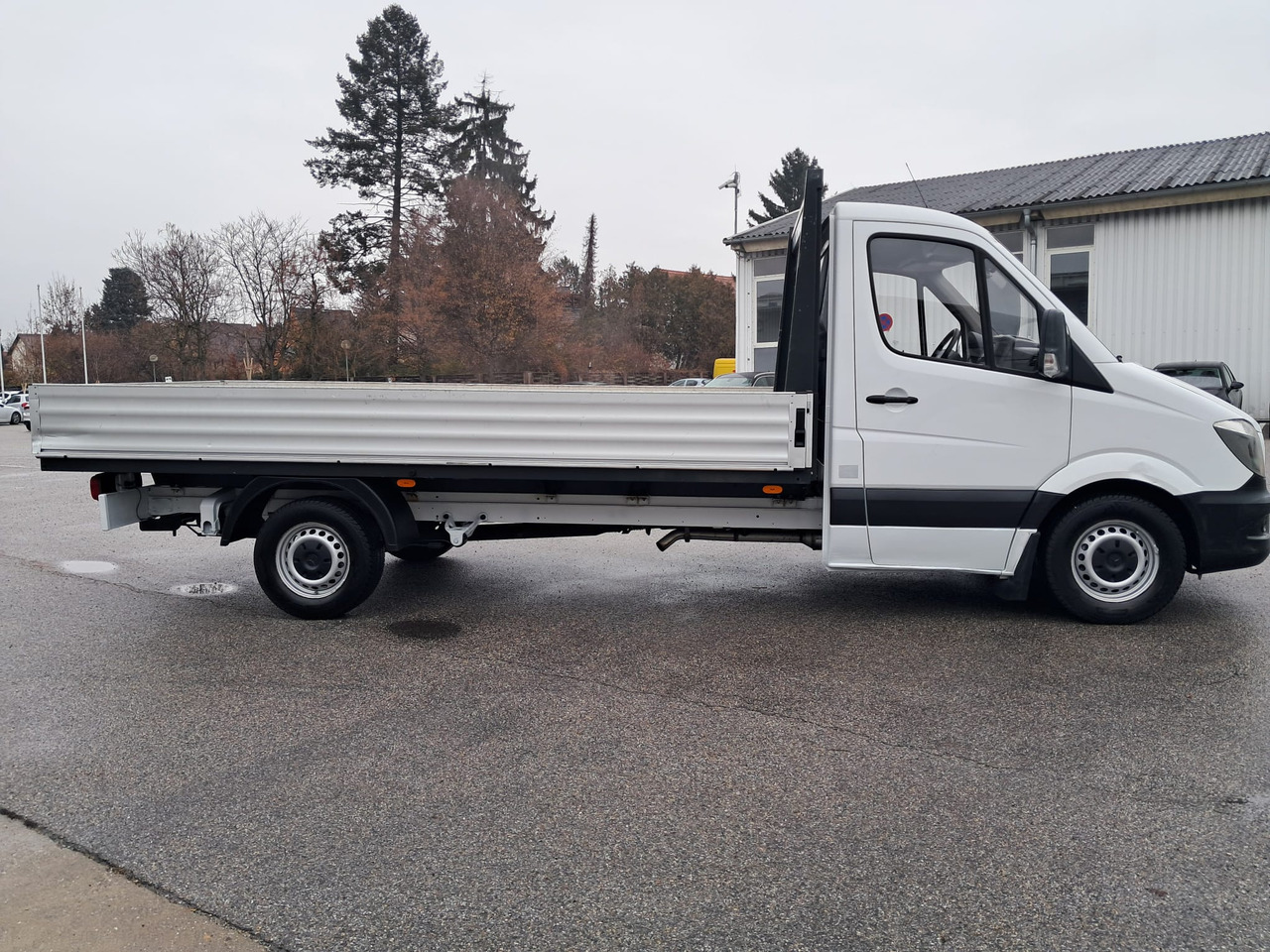 MERCEDES-BENZ Sprinter 316 CDI | 3.5t Anhängelast | Klima | ASR - Pritsche Transporter: das Bild 5 MERCEDES-BENZ Sprinter 316 CDI | 3.5t Anhängelast | Klima | ASR - Pritsche Transporter: das Bild 5