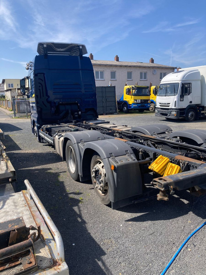 MAN TGX 26.470 Mega Ausstattung SONDERPREIS - Containerwagen/ Wechselfahrgestell LKW: das Bild 3 MAN TGX 26.470 Mega Ausstattung SONDERPREIS - Containerwagen/ Wechselfahrgestell LKW: das Bild 3