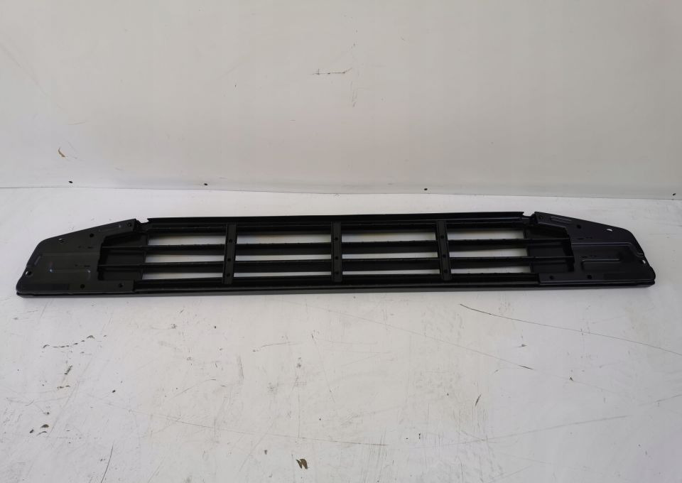 GRILL ATRAPA ŁAWKA VOLVO FH4 82208512 ORYGINAŁ - Kühlergrill für LKW: das Bild 4 GRILL ATRAPA ŁAWKA VOLVO FH4 82208512 ORYGINAŁ - Kühlergrill für LKW: das Bild 4