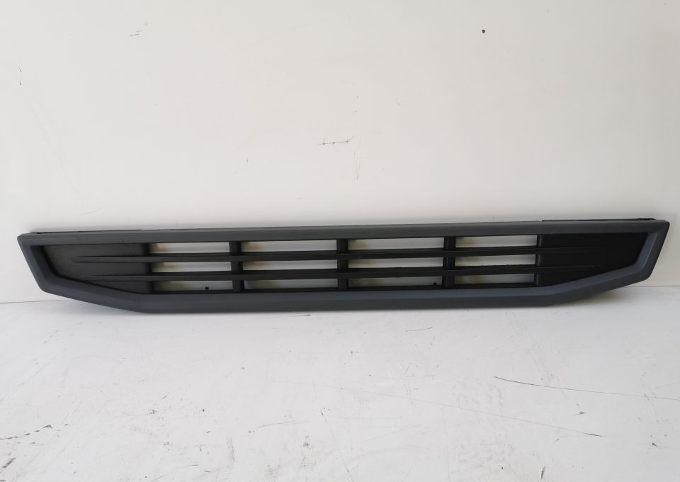 GRILL ATRAPA ŁAWKA VOLVO FH4 82208512 ORYGINAŁ - Kühlergrill für LKW: das Bild 1 GRILL ATRAPA ŁAWKA VOLVO FH4 82208512 ORYGINAŁ - Kühlergrill für LKW: das Bild 1