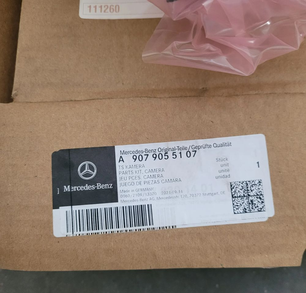 KAMERA TYL MERCEDES SPRINTER NOWY ORYGINAŁ A9079055107 - Karosserie und Außen für LKW: das Bild 4 KAMERA TYL MERCEDES SPRINTER NOWY ORYGINAŁ A9079055107 - Karosserie und Außen für LKW: das Bild 4