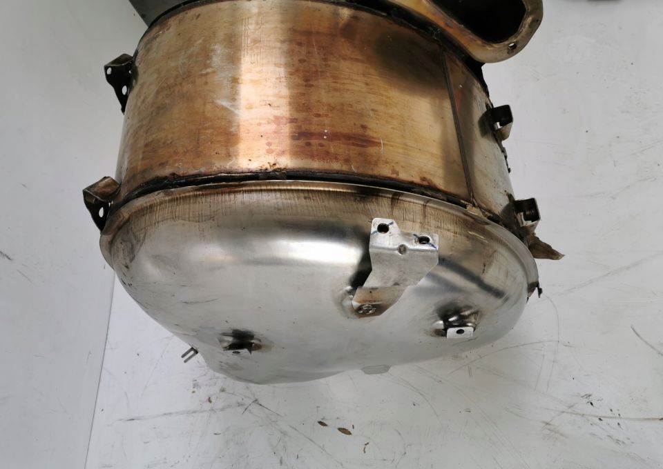 KATALIZATOR DPF DAF XF 106 1933421 - Fahrzeugkatalysator für LKW: das Bild 4 KATALIZATOR DPF DAF XF 106 1933421 - Fahrzeugkatalysator für LKW: das Bild 4