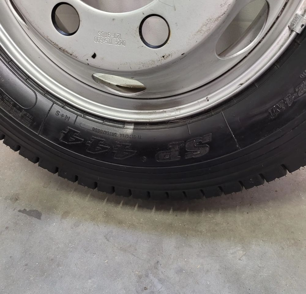 KOŁO ZAPAS DUNLOP SP444 215/75R17.5 - Komplettrad: das Bild 3 KOŁO ZAPAS DUNLOP SP444 215/75R17.5 - Komplettrad: das Bild 3