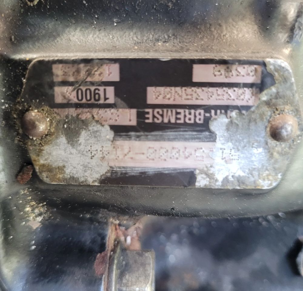 KOMPRESOR MAN TGX TGS 51.54000-7144 CHWALIM116 - Kompressor, Druckluftanlage für LKW: das Bild 2 KOMPRESOR MAN TGX TGS 51.54000-7144 CHWALIM116 - Kompressor, Druckluftanlage für LKW: das Bild 2