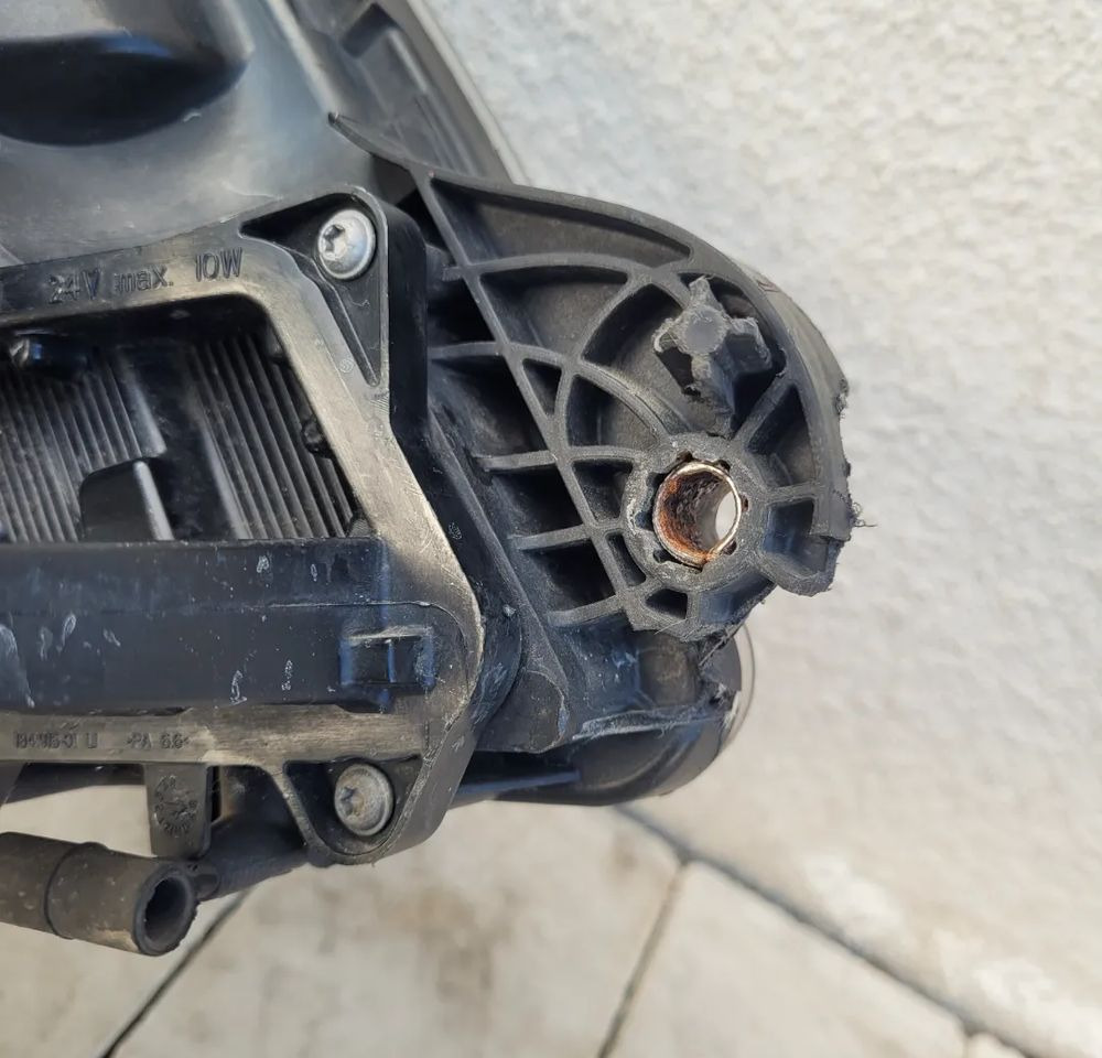 LAMPA LEWA FULL LED DAF XF 106 ORYGINAL - Lichter/ Leuchten für LKW: das Bild 5 LAMPA LEWA FULL LED DAF XF 106 ORYGINAL - Lichter/ Leuchten für LKW: das Bild 5