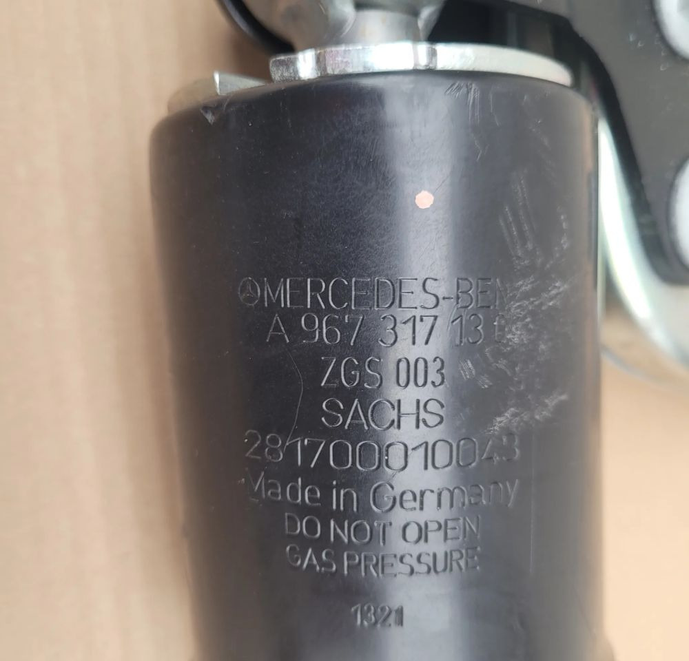 ZAWIESZENIE KABINY ZAMKI MERCEDES ATEGO A9423100383 NOWY ORYGINAŁ CHWALIM116 - Fahrerhausaufhängung für LKW: das Bild 4 ZAWIESZENIE KABINY ZAMKI MERCEDES ATEGO A9423100383 NOWY ORYGINAŁ CHWALIM116 - Fahrerhausaufhängung für LKW: das Bild 4