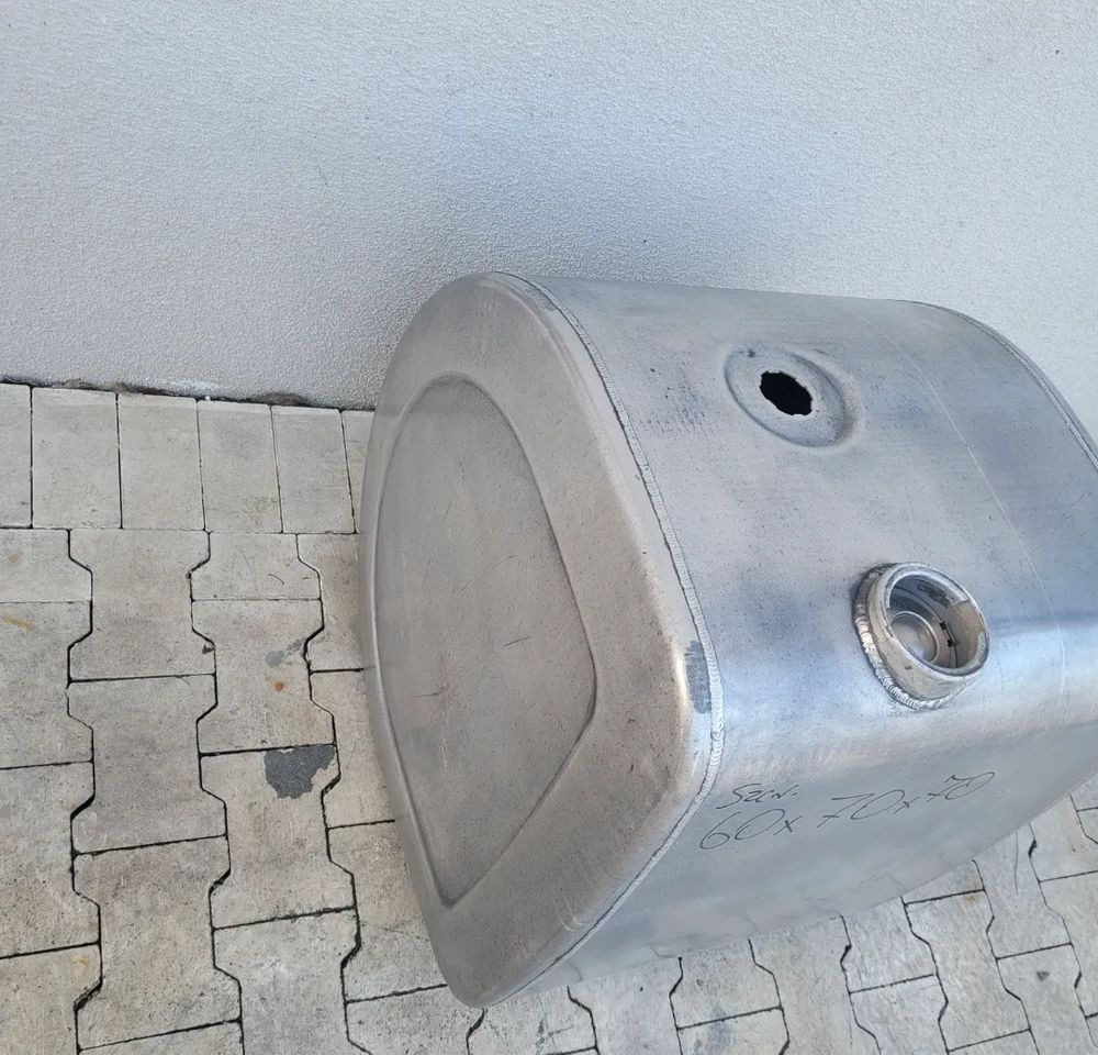 ZBIORNIK PALIWA VOLVO FH FM 60X70X70 - Kraftstofftank für LKW: das Bild 3 ZBIORNIK PALIWA VOLVO FH FM 60X70X70 - Kraftstofftank für LKW: das Bild 3