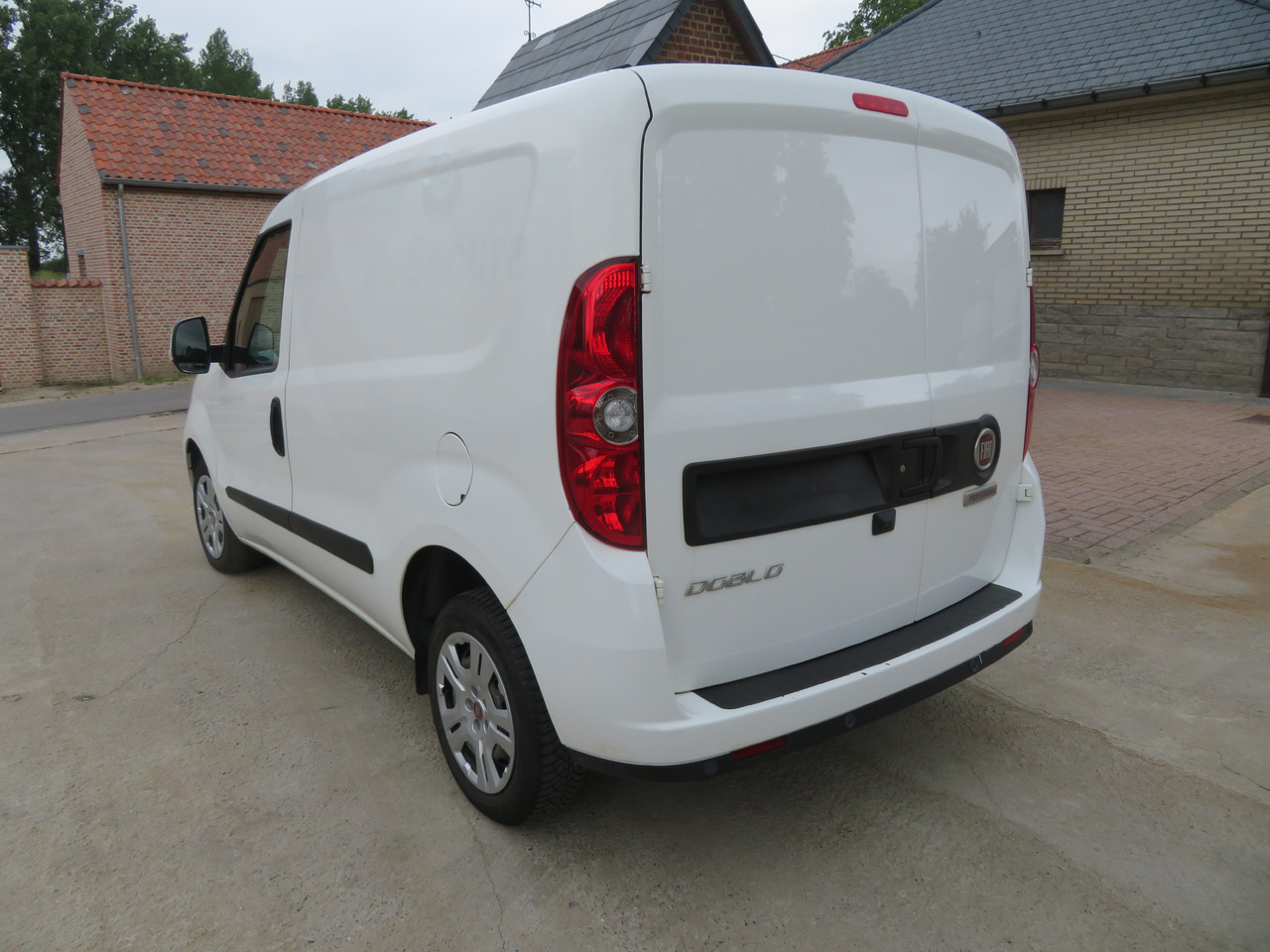 FIAT Doblo Cargo 1.6 Multijet - Kleintransporter: das Bild 5 FIAT Doblo Cargo 1.6 Multijet - Kleintransporter: das Bild 5