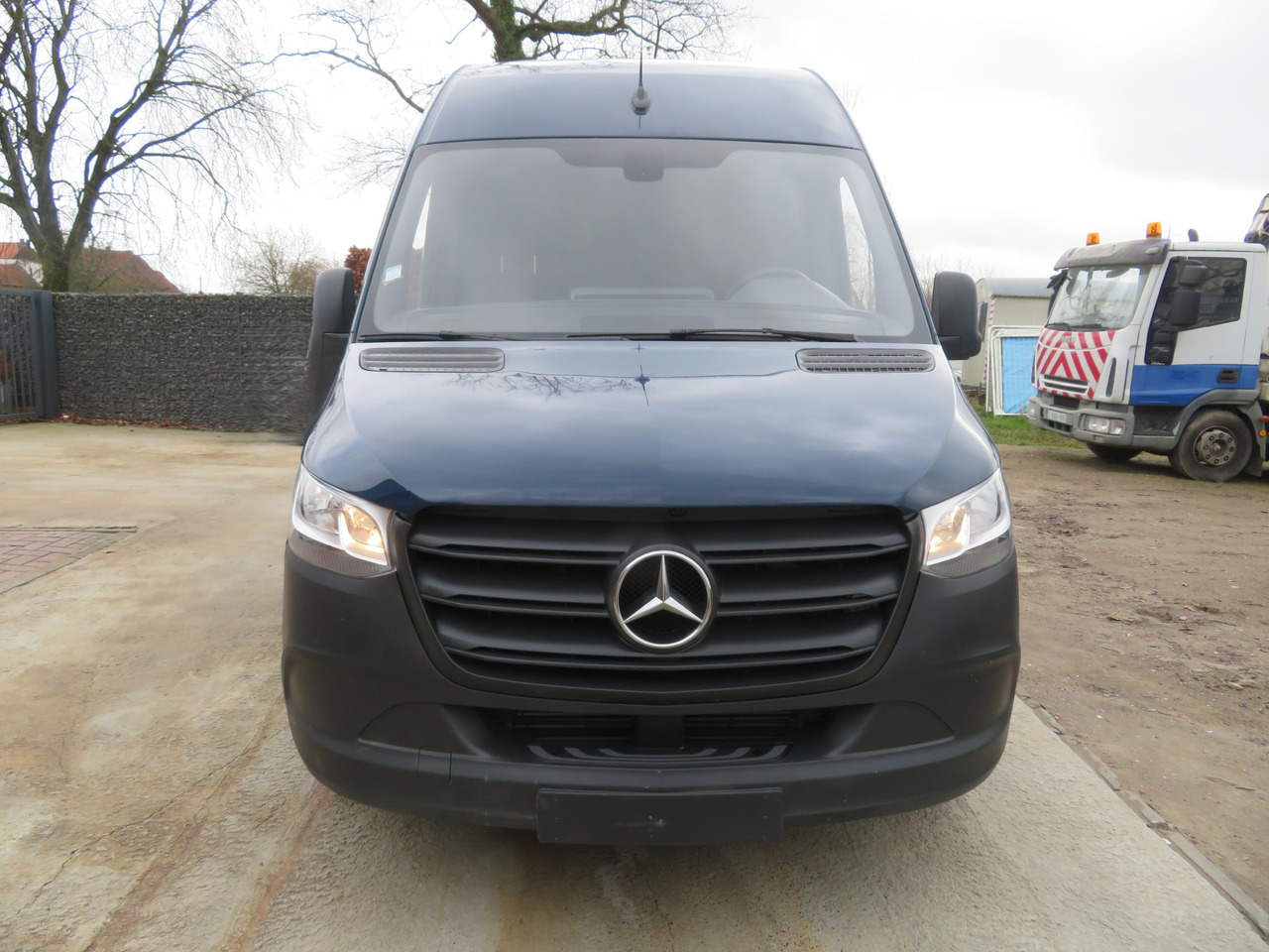 Mercedes-Benz Sprinter 311CDi - Kleintransporter: das Bild 2 Mercedes-Benz Sprinter 311CDi - Kleintransporter: das Bild 2