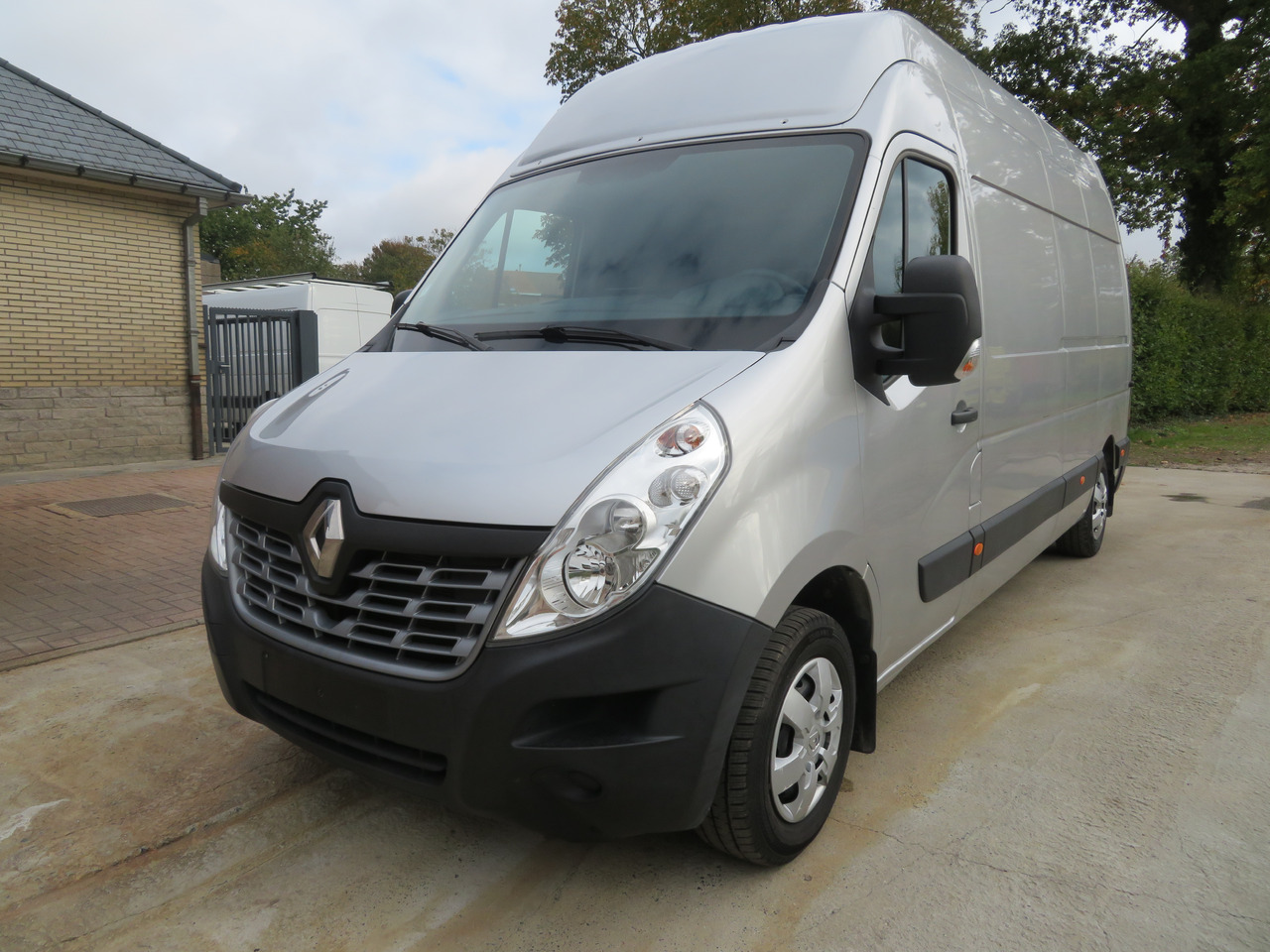 Renault Master 2.3dCi Grand Confort - L3H3 - Kastenwagen: das Bild 3 Renault Master 2.3dCi Grand Confort - L3H3 - Kastenwagen: das Bild 3
