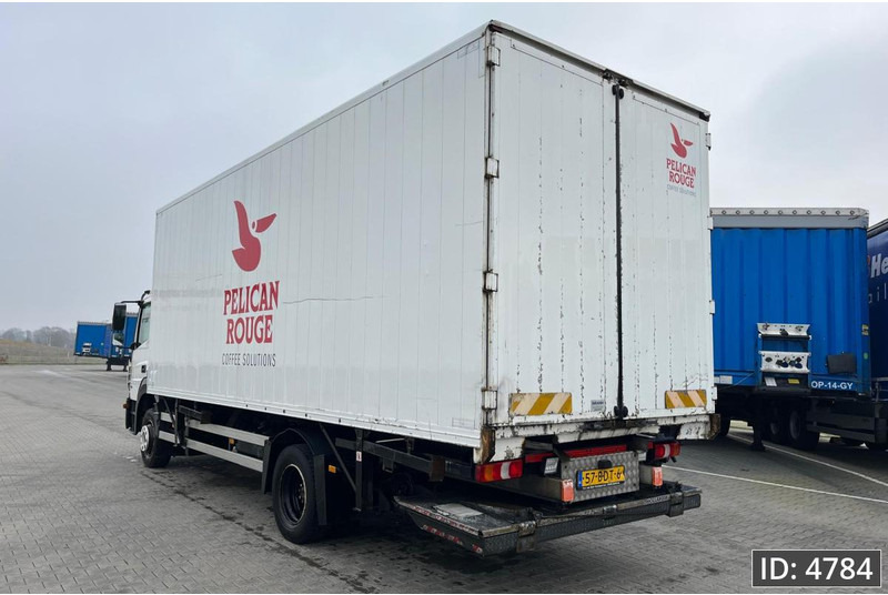 Mercedes-Benz Atego 1218 Day Cab, Euro 5, BDF / Automatic / standklima / DHOLLANDIA 2000KG - Containerwagen/ Wechselfahrgestell LKW: das Bild 2 Mercedes-Benz Atego 1218 Day Cab, Euro 5, BDF / Automatic / standklima / DHOLLANDIA 2000KG - Containerwagen/ Wechselfahrgestell LKW: das Bild 2