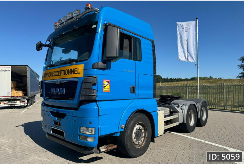 MAN TGX 33.540 XLX, Euro 5, / 6x4 / Retarder / Hydraulics - Sattelzugmaschine: das Bild 1 MAN TGX 33.540 XLX, Euro 5, / 6x4 / Retarder / Hydraulics - Sattelzugmaschine: das Bild 1