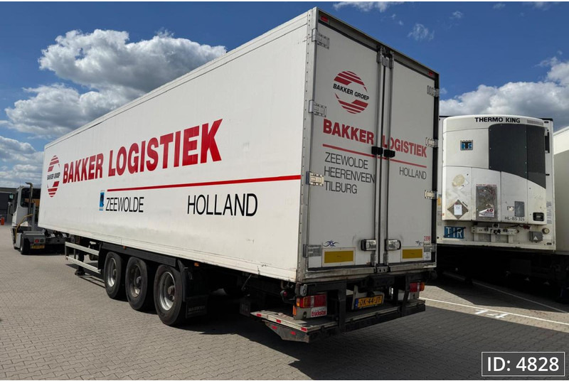 Sor Iberica SP71 / Lift axle - Kühlkoffer Auflieger: das Bild 2 Sor Iberica SP71 / Lift axle - Kühlkoffer Auflieger: das Bild 2