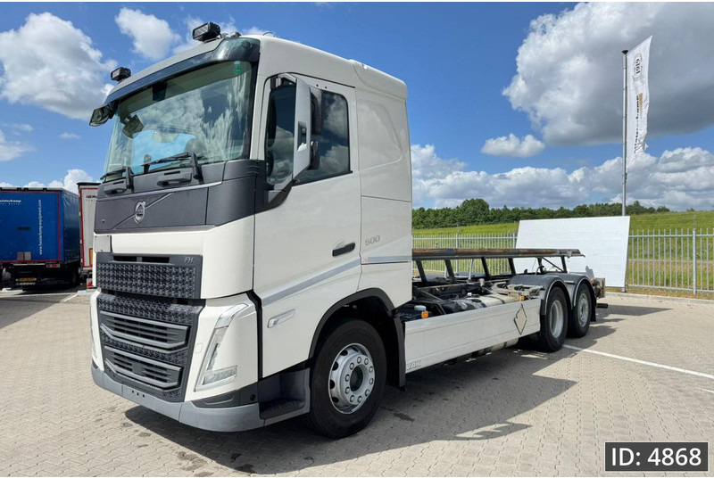 Volvo FH 500 Globetrotter, Euro 6, / 6x2 / Hydraulic body / frame 7.4 m / Tail lift - Containerwagen/ Wechselfahrgestell LKW: das Bild 1 Volvo FH 500 Globetrotter, Euro 6, / 6x2 / Hydraulic body / frame 7.4 m / Tail lift - Containerwagen/ Wechselfahrgestell LKW: das Bild 1