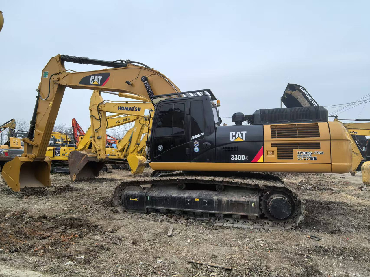 CAT 330D2 - Kettenbagger: das Bild 1 CAT 330D2 - Kettenbagger: das Bild 1