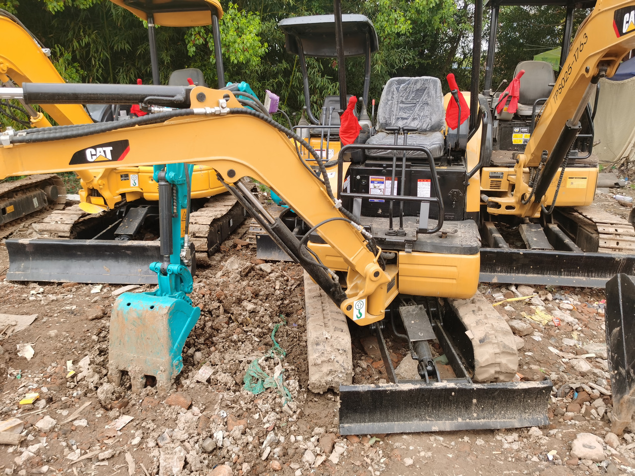 CATERPILLAR 301.5CR - Minibagger: das Bild 3 CATERPILLAR 301.5CR - Minibagger: das Bild 3