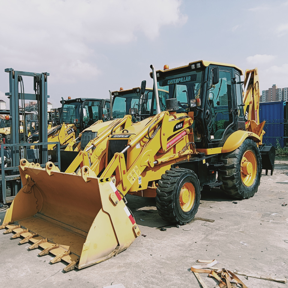 Caterpiller 416F - Baggerlader: das Bild 1 Caterpiller 416F - Baggerlader: das Bild 1