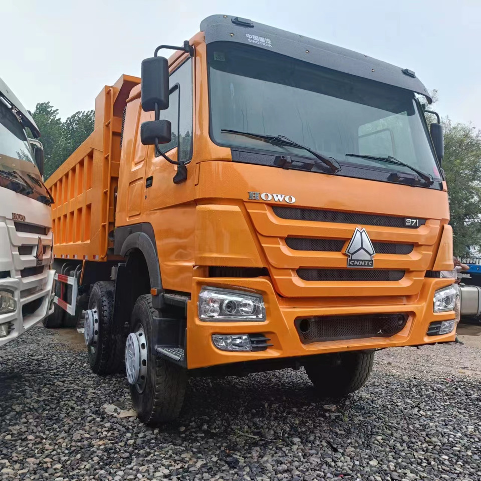 SINOTRUK 8x4 HOWO Dump Truck Click for Discount - Kipper: das Bild 2 SINOTRUK 8x4 HOWO Dump Truck Click for Discount - Kipper: das Bild 2