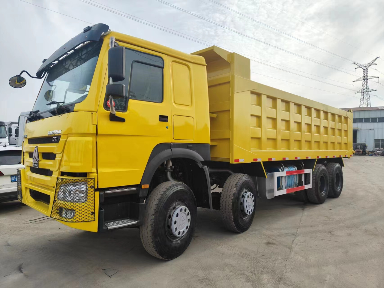 Sino HOWO 8x4 Dump Truck Click for Discount - Kipper: das Bild 1 Sino HOWO 8x4 Dump Truck Click for Discount - Kipper: das Bild 1