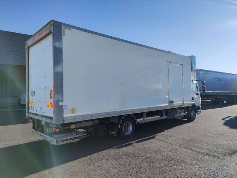 Camion Porteur 12 TONNES 210 CV HAYON PORTE RELEVANTE - Koffer LKW: das Bild 4 Camion Porteur 12 TONNES 210 CV HAYON PORTE RELEVANTE - Koffer LKW: das Bild 4
