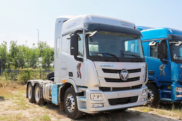 FOTON Foton 6x4 Tractor Head for Sale in Tanzania - Sattelzugmaschine: das Bild 2 FOTON Foton 6x4 Tractor Head for Sale in Tanzania - Sattelzugmaschine: das Bild 2