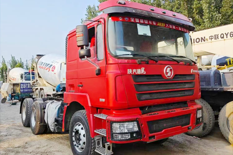 SHACMAN Used Shacman F3000 Truck Head for Sale in Mali - Sattelzugmaschine: das Bild 1 SHACMAN Used Shacman F3000 Truck Head for Sale in Mali - Sattelzugmaschine: das Bild 1